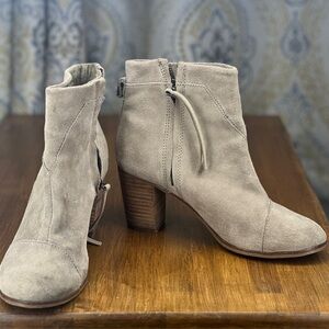 Toms Tan Suede Heeled Booties - Size 7.5